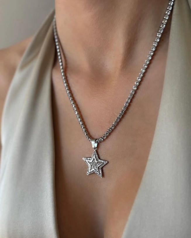 Gold Star Charm Necklace for Women – Stainless Steel, Waterproof, Tarnish-Resistant