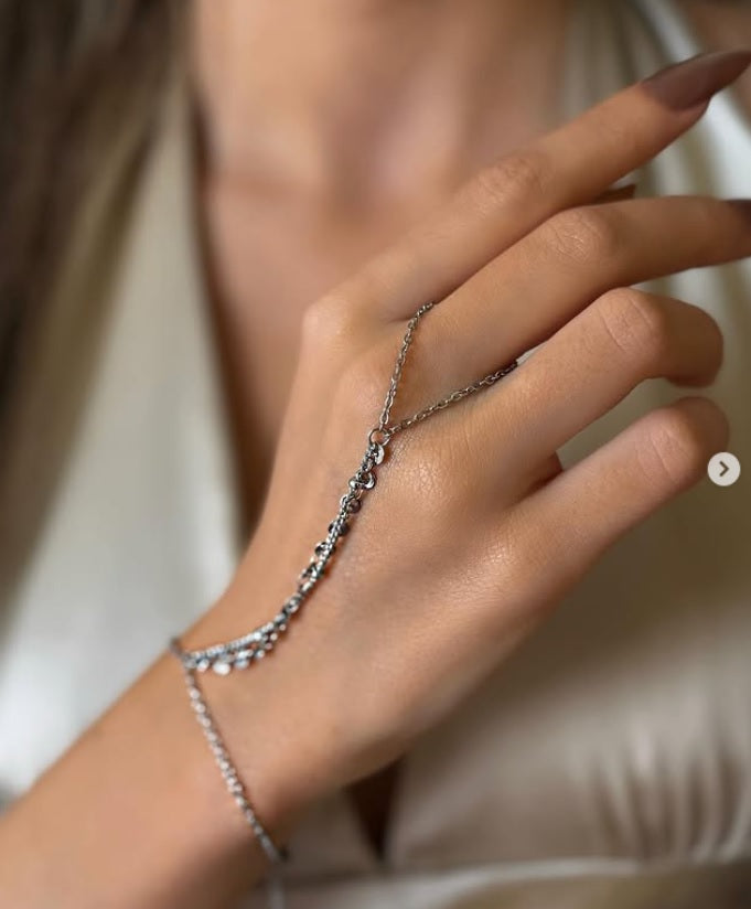 Shahmaran Hand Chain Bracelet – Mystical Elegance, Oriental Hand Harness Bracelet